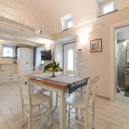 #la Limonaia Della Torretta Tatil Evi Minori