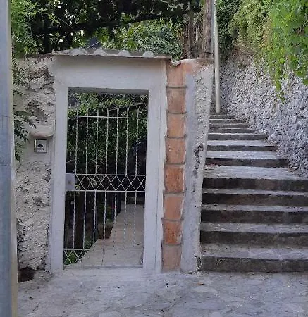 #la Limonaia Della Torretta Minori